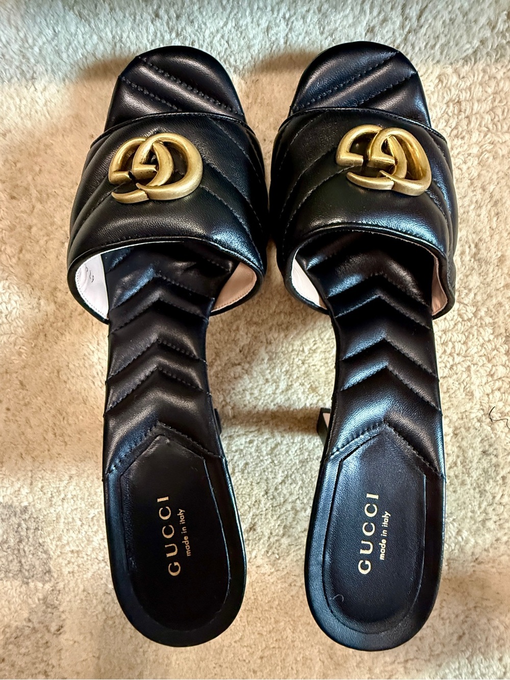 Gucci Black Quilted Marmont Leather Slide Mules with Gold Double G